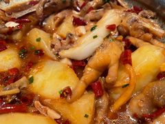 -胖哥俩肉蟹煲(湖滨银泰in77店)