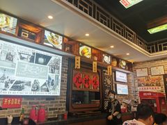 -黑白电视长沙小吃(美林M·LIVE天地东座店)