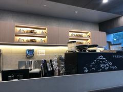 -瑞幸咖啡(杭州绿地中央店)