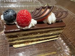 歌剧院-丽都熟食店