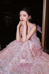 点击看大图 -艾拉·女王婚纱礼服馆