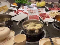 -牛品荟牛肉火锅(新城广场店)