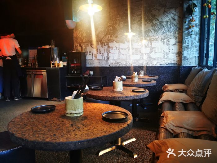 毛辣果·酸大堂图片