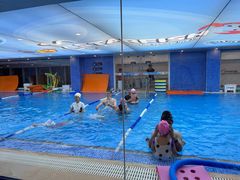 -戊辰亲子游泳俱乐部