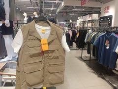 -唯品会(北京国瑞城店)