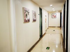 -瑞尔齿科(东方广场诊所)