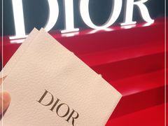 -Dior迪奥(上海世茂广场店)