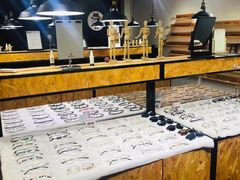 -罗伯特眼镜·蔡司官方授权(罗湖国贸店)