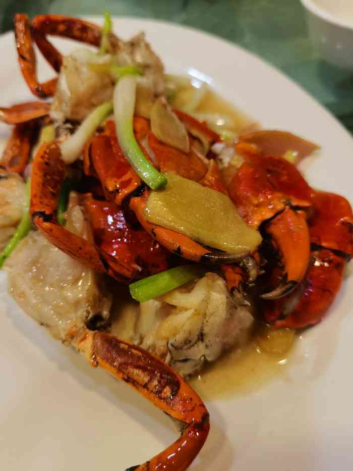 信记海鲜饭店-"这是一家开在巷子里的老字号,曾经看过探店.