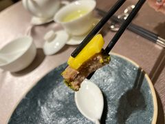 坚果香芒红酒鹅肝-广州文华东方酒店·江-由辉师傅主理