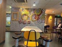 -麦当劳(中山大道中店)