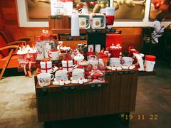 零售区-星巴克(福州长乐长山湖分店)