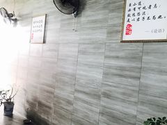 -中国石化江苏高速石油郭村服务区加油站