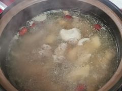 -花苑美食横琴生蚝火锅(拱北粤华路店)