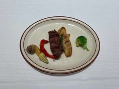 -马克西姆俄罗斯餐厅(通亚街店)