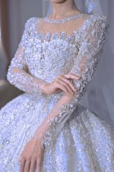 -派丽莫Pellimo原创设计婚纱品牌