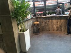 -HIGH FIVE哈福手工汉堡(桂林路店)