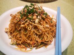 鸡丝凉面-铜锣湾·有麝自然香(重庆新天地店)