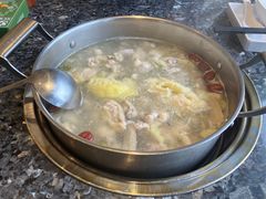 榴莲鸡窝-一席地·本地鸡窝·杭帮鸡火锅(萧山银隆百货店)