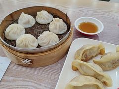 -珊珊小笼馆(仙霞路店)