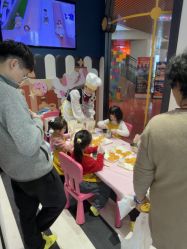 -奈尔宝·儿童乐园·亲子餐厅(前滩店)