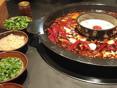 -老酉火锅(阳明古镇店)