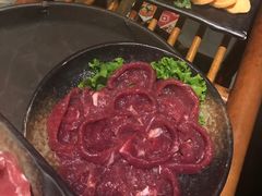 -老牌坊云南鱼豆花火锅(爱建店)