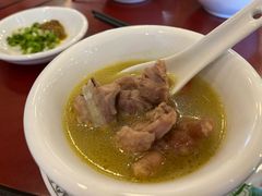 -鲁朗纳麦石锅鸡庄园