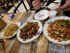 -利杨记·本味轩粥坊·烧烤(宝体店)