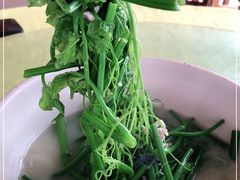 -红炎炎农家菜老字号(金水台店)