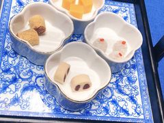 宫廷小吃四款-東興楼·北京烤鸭(深圳首店)