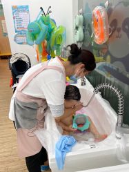 -爱婴室(上海浦建路店)