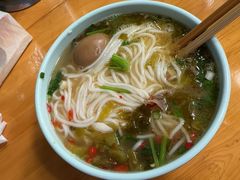 -全家福米线