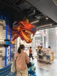 -乐高品牌旗舰店(人民广场店)