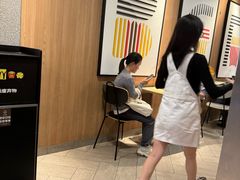 -麦当劳(CP静安店)