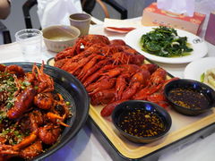 -肥肥虾庄·金牌油焖大虾(首义路店)