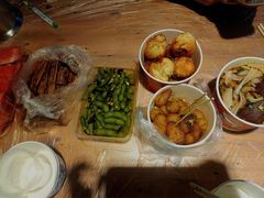 -万松园美食街