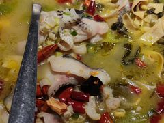 -宽鲜锅贴家常菜(永旺东部购物中心香港中路店)
