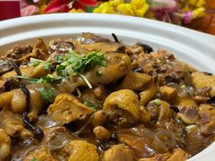 小鸡炖蘑菇-盈春大饭店(千山路店)