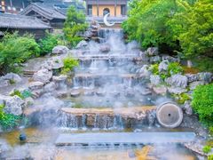 -茅山东方盐湖城景区