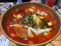 -成都你六姐·牛肉冒菜(上海陆悦汇店)