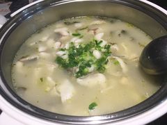 -严厨老坛酸菜鱼(吴江万宝店)
