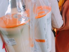 -CoCo都可(湖滨银泰店B区店)