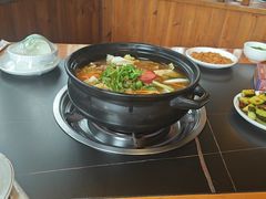 -赵氏烩泽腊排骨火锅店(近华浦路店)
