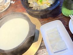 -大良毋米粥·粥底火锅(岭南天地店)