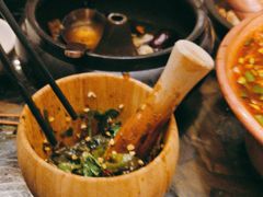 -云海肴·汽锅鸡·云南菜(天山百盛优客店)