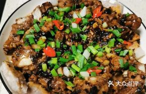 Garlic and Fermented Black Bean Spare Ribs