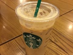 -星巴克(南宁民歌湖店)