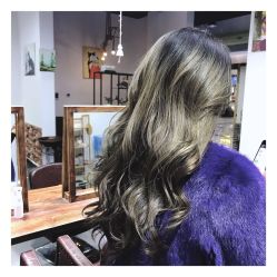 -Moyue HAIR SALON