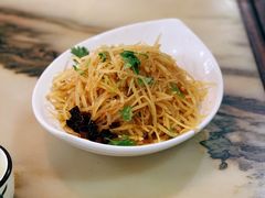 呛土豆丝-东坡熬鱼馆(天泰路店)